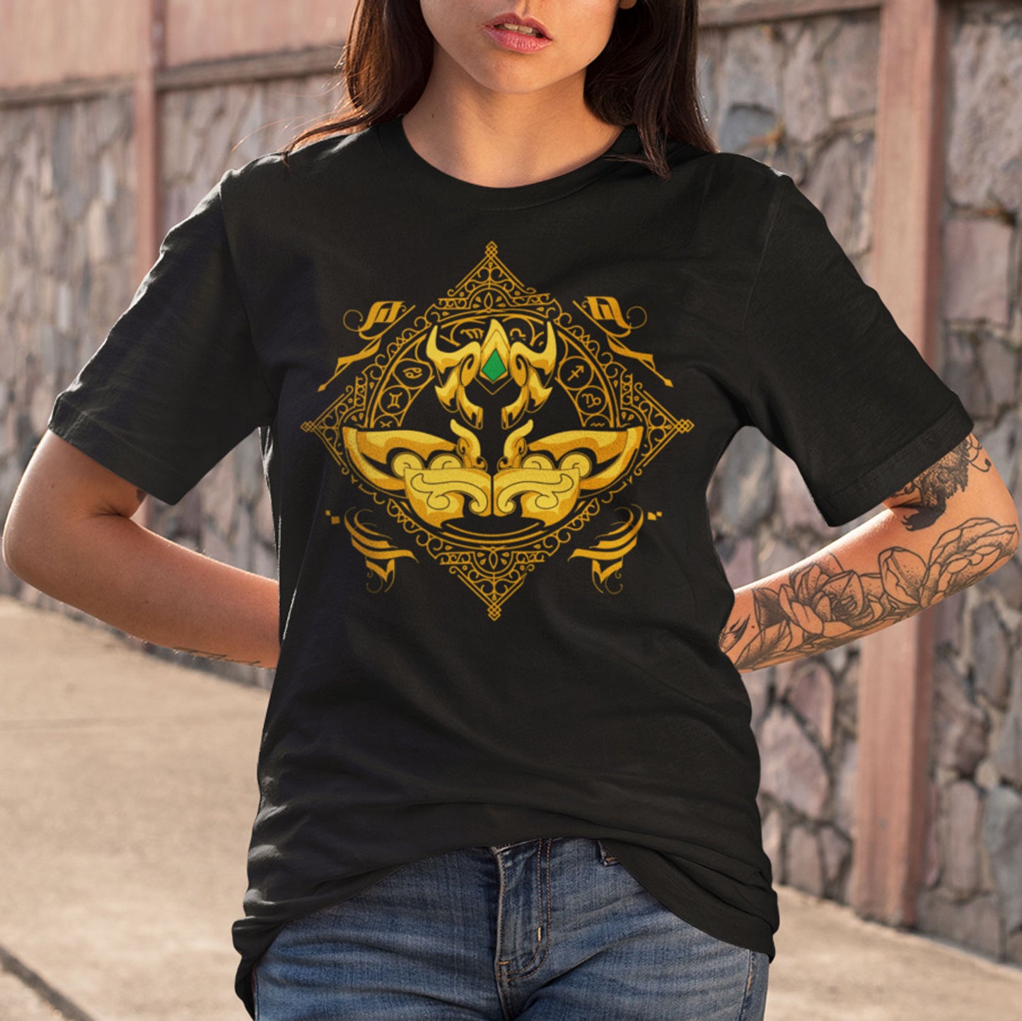 Playera Caballeros del Zodiaco Busto Armadura Dorada Leo