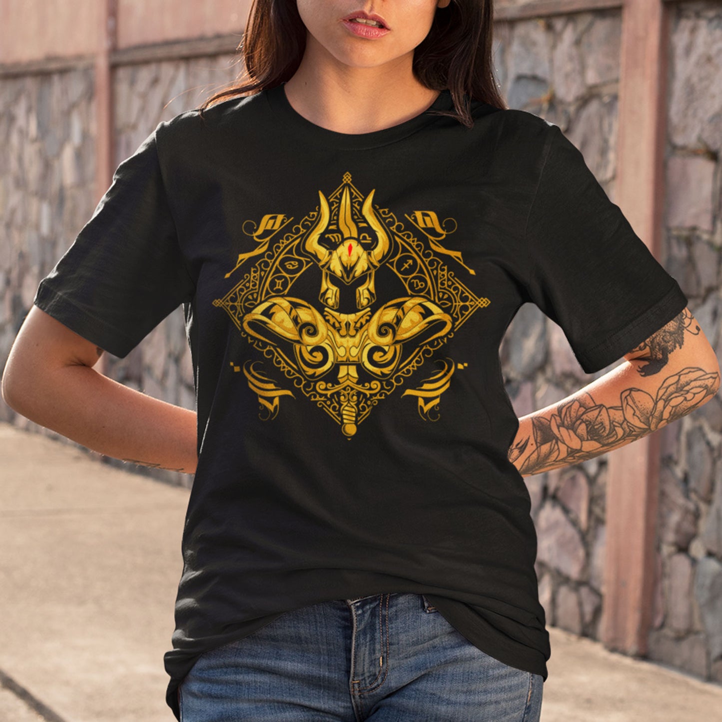 Playera Caballeros del Zodiaco Busto Armadura Dorada Capricornio